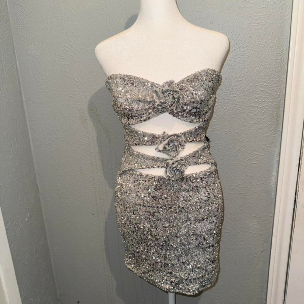 White Fox Let's Have a‎ Party Mini Dress Silver Medium